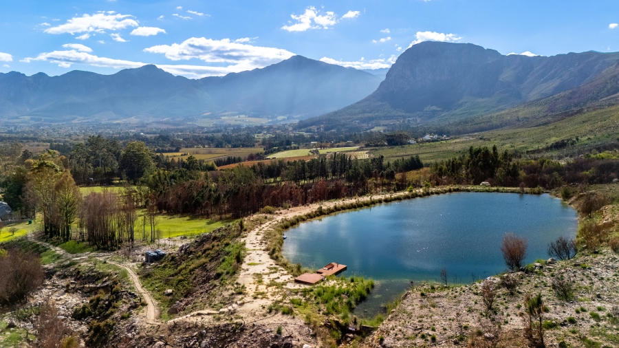 7 Bedroom Property for Sale in Franschhoek Western Cape